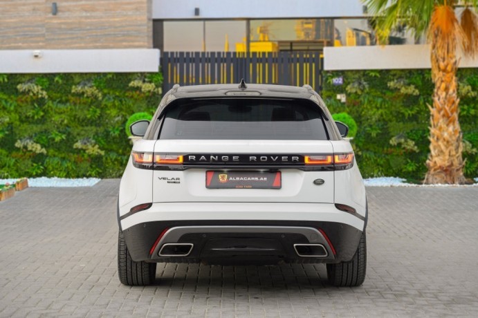 range-rover-velar-p300-r-dynamic-hse-model-2018-big-1