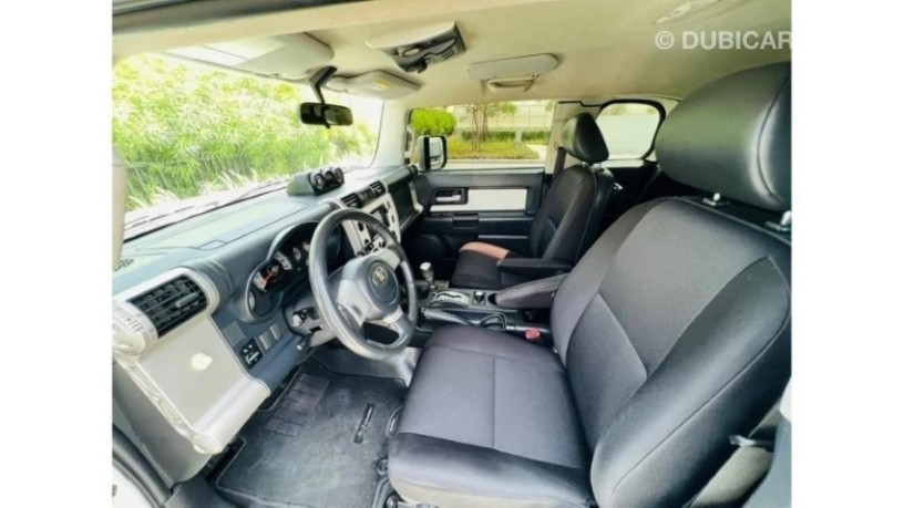 2016-toyota-fj-cruiser-gxr-gxr-gcc-well-maintained-aed-87500-big-3