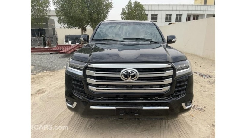 2020-toyota-land-cruiser-vxr-big-1
