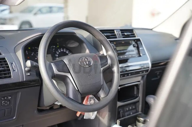 2022-toyota-prado-tx-diesel-28-model-gcc-big-1