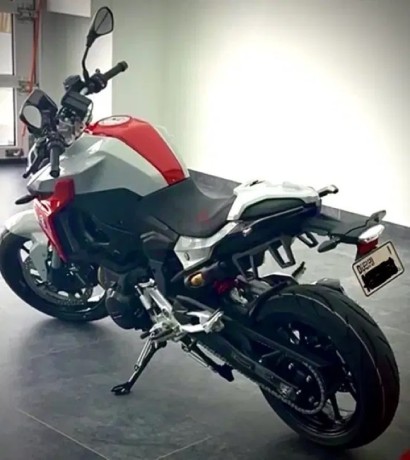 2021-bmw-f900-r-sports-package-1st-owner-big-1