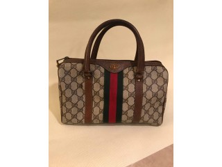 Vintage Gucci HandBag For Sale in Abu Dhabi