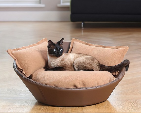 beautiful-cat-couch-for-sale-big-0