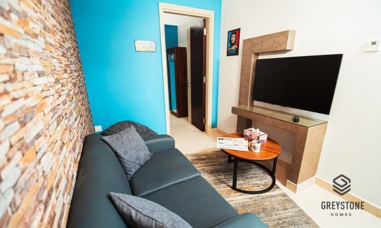 1-bed-1-bath-flat-apartment-big-4