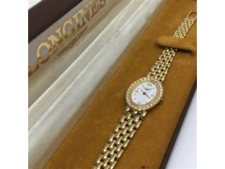 Gold Plated Ladies Watch With Date