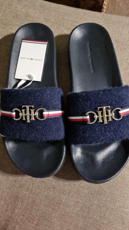 brand-new-hilfiger-slippers-brand-new-for-sale-big-1