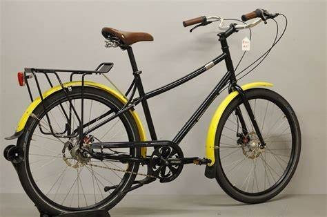 used-bicycle-in-very-good-condition-big-0