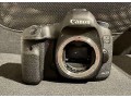 canon-eos-5d-mark-digital-sir-camera-body-for-sale-small-0