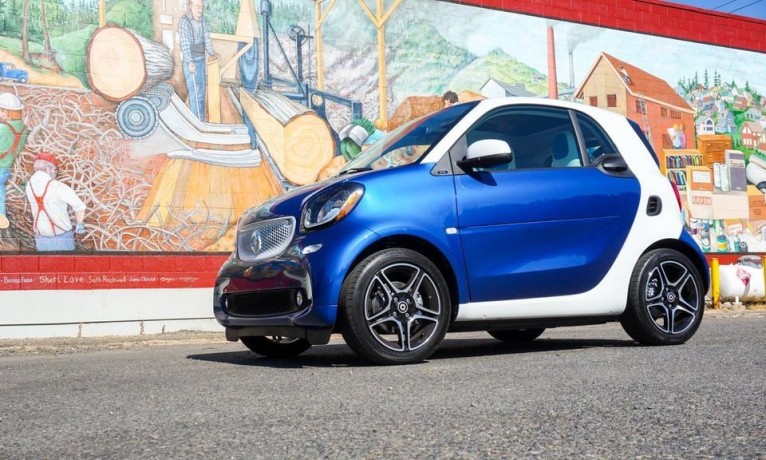 2016-smart-for-two-lovely-car-low-fuel-consumption-big-1