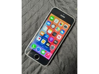 Apple iPhone SE - 16GB - Space Grey