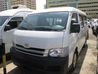 2008 Toyota HiACE Minibus for sale - White