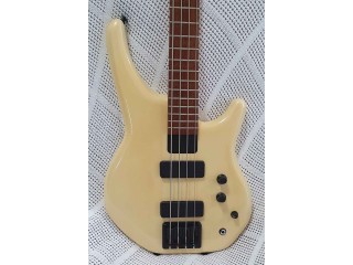 For Sale/Trade: Rare Status Energy 4 string Bass (Made In England)