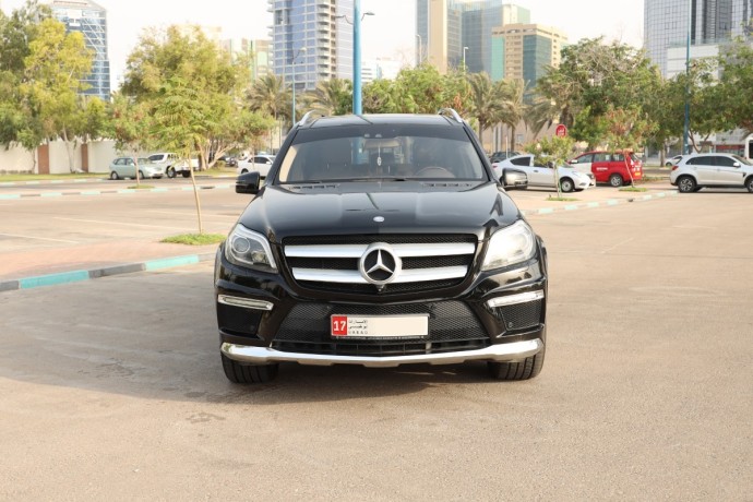 2015-mercedes-gl500-big-1