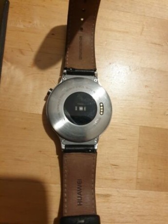 used-huawei-watch-w1-115016-for-sale-big-1