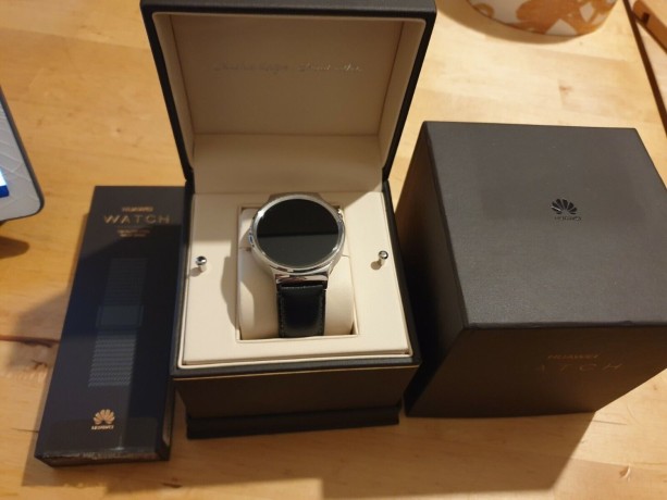 used-huawei-watch-w1-115016-for-sale-big-2