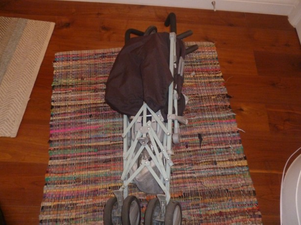 push-chair-stroller-buggy-chicco-for-sale-big-0