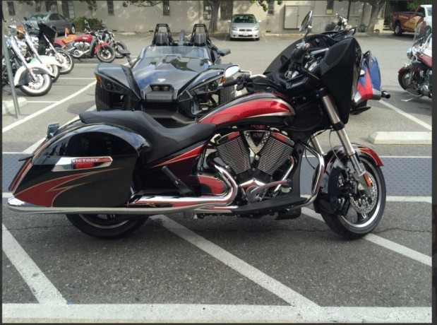 2010-victory-1700cc-motorcycle-big-0