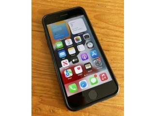 Apple iPhone 7 128GB - Black