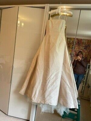 exquisite-hand-made-couture-silk-neil-cunningham-wedding-dress-for-sale-big-1