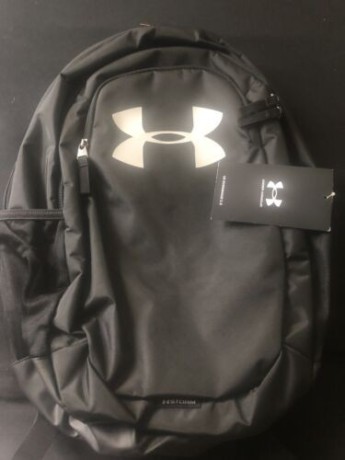 unisex-under-armour-ua-scrimmage-20-backpack-laptop-sleeve-black-big-0
