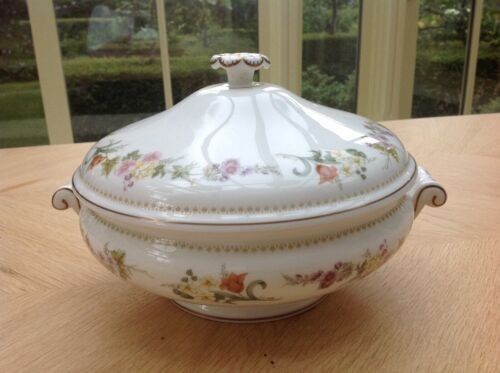vintage-royal-doulton-forsyth-h5197-covered-vegetable-tureen-big-0