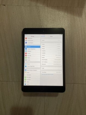 apple-ipad-mini-1st-gen-16gb-wi-fi-79in-big-0