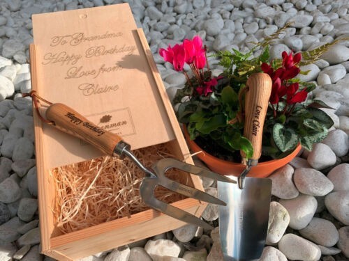 personalised-garden-tools-wooden-box-gift-set-big-1