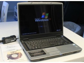 Gateway Laptop Computer,Windows XP Pro,80GB HD,1GB RAM,DVDRW,Charger,4 Disk Lot