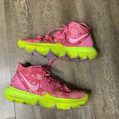nike-kyrie-5-patrick-star-basketball-shoe-mens-size-95-pink-athletic-cj6951-600-big-0