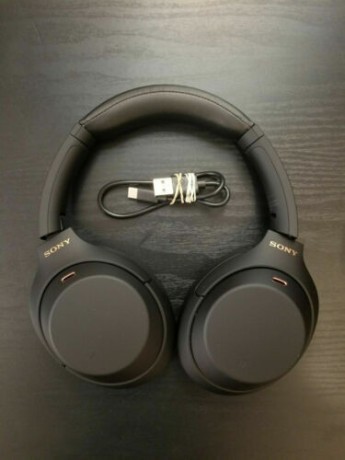 sony-wh-1000xm4-wireless-noise-headphones-big-1