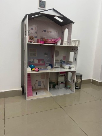 doll-house-wooden-big-0