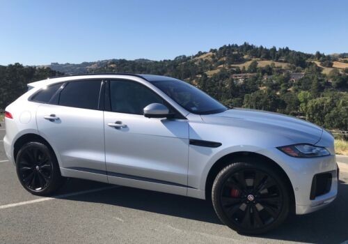 2019-jaguar-f-pace-s-big-1