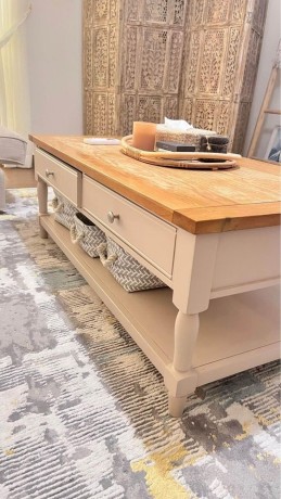 living-room-coffee-table-big-0