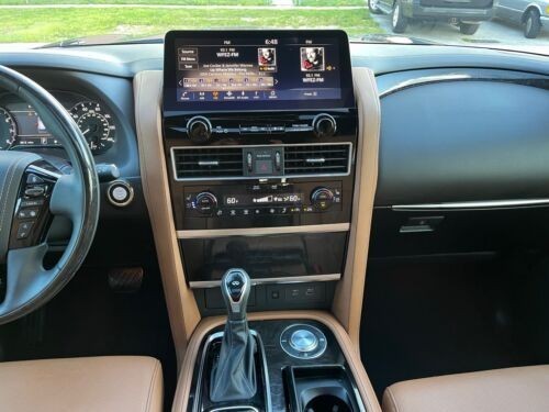 2022-infiniti-qx80-premium-select-big-2