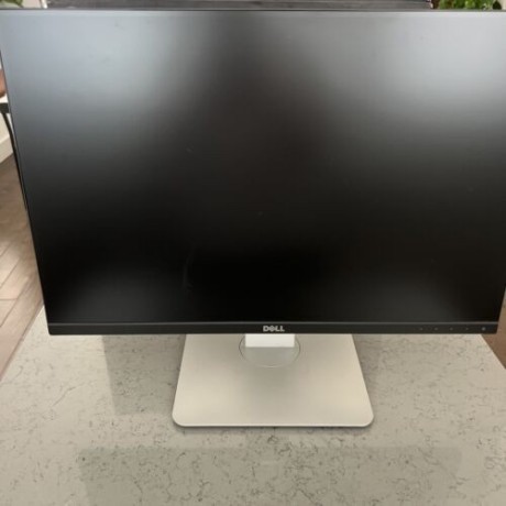 dell-ultrasharp-u2415-24in-widescreen-ips-lcd-monitor-big-0