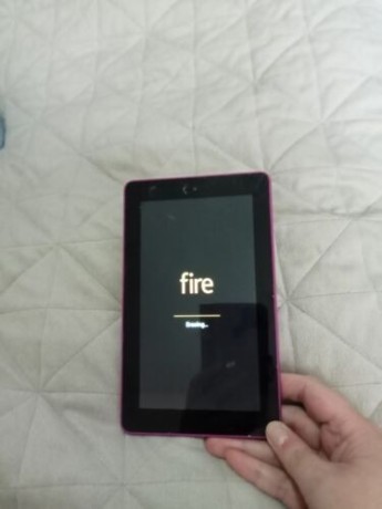 amazon-fire-tablet-5th-gen-wi-fi-7-inch-display-pink-big-0