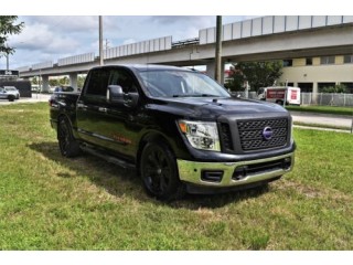 2018 Nissan Titan SV