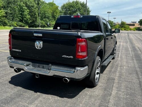 2020-ram-1500-laramie-1500-4wd-crew-cab-v8-big-1