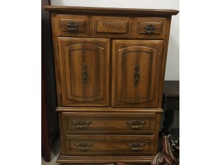 Solid Wood Chest of drawers (USA)