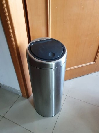 brabantia-bin-soft-touch-30l-big-0