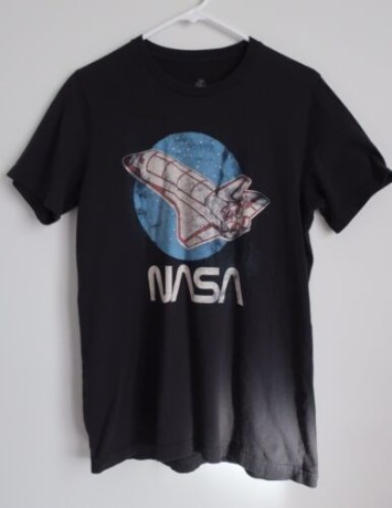black-nasa-space-shuttle-t-shirt-adult-medium-soft-lightweight-big-0