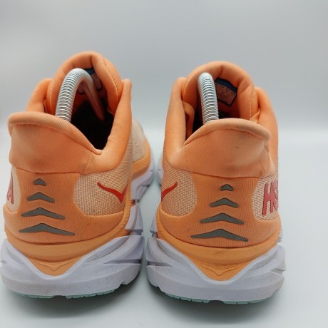 hoka-one-one-clifton-8-womens-uk-size-95-peach-white-trainers-running-shoe-used-big-1
