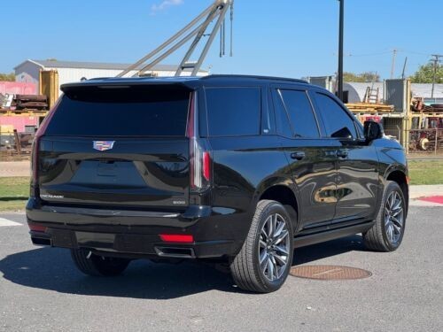 2023-cadillac-escalade-sport-platinum-big-1