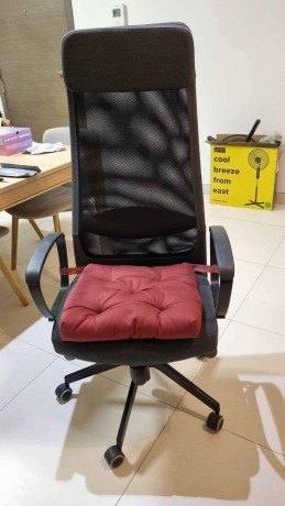 ikea-marcus-chair-big-1