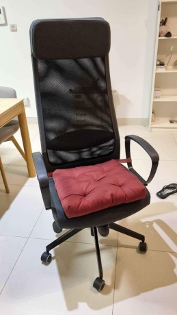 ikea-marcus-chair-big-2
