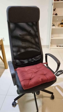 ikea-marcus-chair-big-0