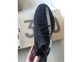 adidas-yeezy-350-v2-oreo-size-43-small-1