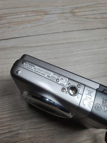 canon-powershot-a2000is-pc1310-battery-for-parts-as-is-big-4