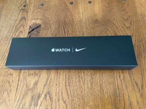 apple-watch-se-nike-44mm-space-grey-aluminum-case-with-anthraciteblack-sport-big-0