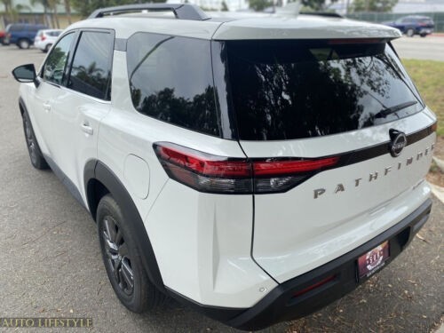 2022-nissan-pathfinder-sv-big-1